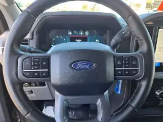 Ford F-150 2025 4x4 XLT 4dr SuperCrew 5.5 ft. SB