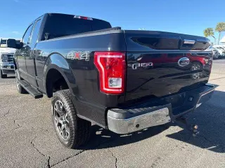 Ford F-150 2017 4x4 XLT 4dr SuperCab 6.5 ft. SB