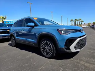 2025 Volkswagen Taos