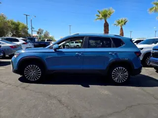 2025 Volkswagen Taos