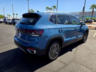 2025 Volkswagen Taos