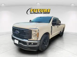 Ford F-250 Super Duty 2024 4x2 XL 4 puertas SuperCab caja de 6.8 pies Pickup