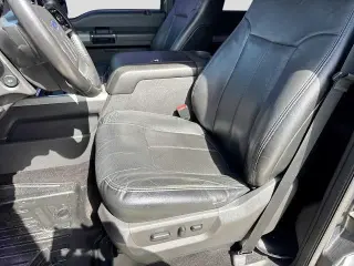 Ford F-250 Super Duty 2015 4x4 Lariat 4 puertas Cabina Doble Cama Corta de 6.8 pies Pickup
