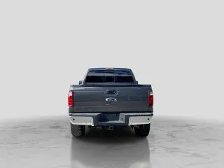Ford F-250 Super Duty 2015 4x4 Lariat 4 puertas Cabina Doble Cama Corta de 6.8 pies Pickup