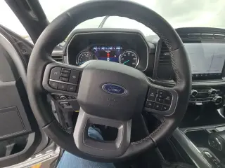Ford F-150 2023 4x4 XL 4dr SuperCrew 5.5 ft. SB