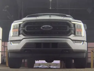 Ford F-150 2023 4x4 XL 4dr SuperCrew 5.5 ft. SB