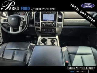 Ford F-250 Super Duty 2021 4x4 Lariat 4 puertas Crew Cab Caja Larga de 8 pies