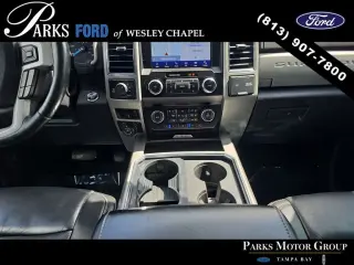 Ford F-250 Super Duty 2021 4x4 Lariat 4 puertas Crew Cab Caja Larga de 8 pies