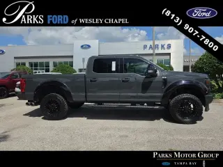 Ford F-250 Super Duty 2021 4x4 Lariat 4 puertas Crew Cab Caja Larga de 8 pies
