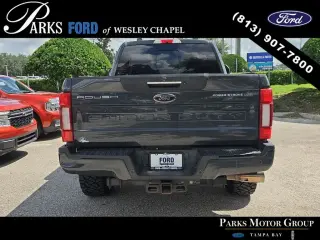 Ford F-250 Super Duty 2021 4x4 Lariat 4 puertas Crew Cab Caja Larga de 8 pies