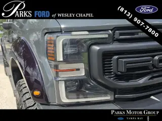 Ford F-250 Super Duty 2021 4x4 Lariat 4 puertas Crew Cab Caja Larga de 8 pies