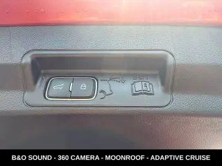 Ford Explorer 2025 AWD ST SUV de 4 puertas