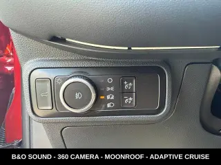 Ford Explorer 2025 AWD ST SUV de 4 puertas