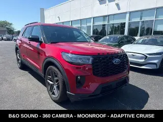 Ford Explorer 2025 AWD ST SUV de 4 puertas