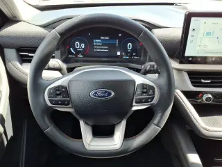 Ford Explorer 2025 AWD Active SUV de 4 puertas
