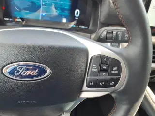 Ford Explorer 2025 AWD Active SUV de 4 puertas