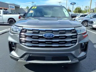 Ford Explorer 2025 AWD Active SUV de 4 puertas