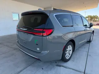 2022 Chrysler Pacifica