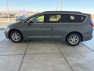 2022 Chrysler Pacifica