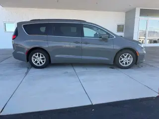 2022 Chrysler Pacifica