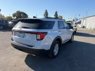 Ford Explorer 2025 AWD Active SUV de 4 puertas