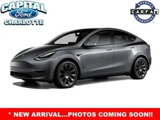 Tesla Model Y 2023 AWD 4dr Crossover