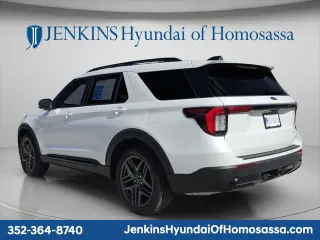 Ford Explorer 2026 AWD ST-Line SUV de 4 puertas