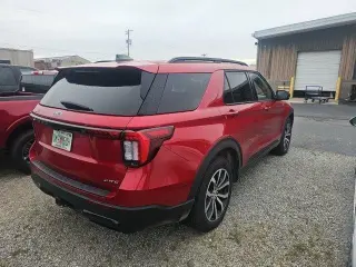 Ford Explorer 2025 AWD ST-Line SUV de 4 puertas