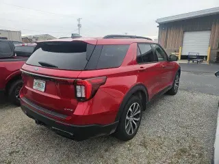 Ford Explorer 2025 AWD ST-Line SUV de 4 puertas