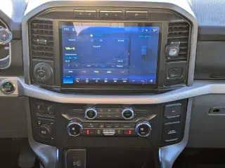 Ford F-150 2021 4x4 XLT 4 puertas SuperCrew caja corta de 5.5 pies