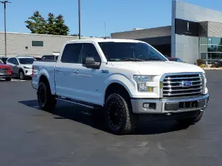 Ford F-150 2016 4x4 XLT 4 puertas SuperCrew 5.5 pies SB