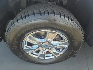 Ford F-150 2016 4x4 XLT 4 puertas SuperCrew 5.5 pies SB