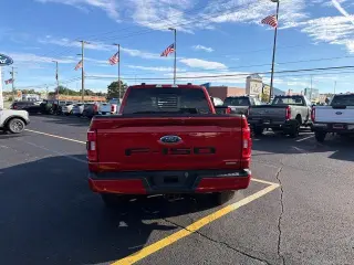Ford F-150 2023 4x4 XLT 4 puertas SuperCrew caja corta de 5.5 pies
