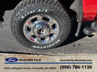 Ford F-250 Super Duty 2015 4x4 King Ranch 4 puertas Cabina Doble 6.8 pies Caja Corta Pickup
