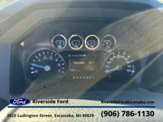 Ford F-250 Super Duty 2015 4x4 King Ranch 4 puertas Cabina Doble 6.8 pies Caja Corta Pickup