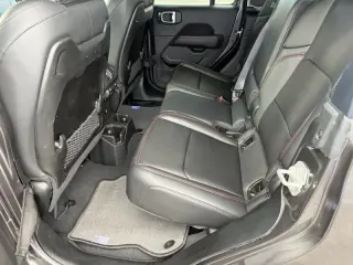 2024 Jeep Gladiator
