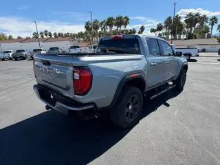 2024 GMC Canyon
