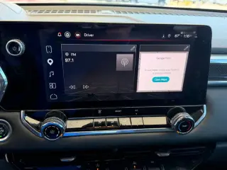 2024 GMC Canyon