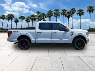 Ford F-150 2021 4x4 XLT 4 puertas SuperCrew caja corta de 5.5 pies