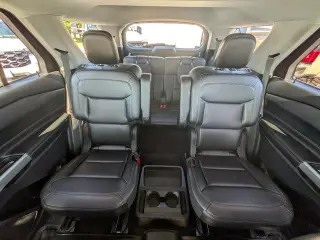 Ford Explorer 2021 AWD XLT SUV de 4 puertas