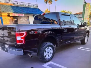 Ford F-150 2019 4x4 XLT 4 puertas SuperCrew 5.5 pies SB