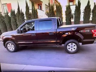 Ford F-150 2019 4x4 XLT 4 puertas SuperCrew 5.5 pies SB