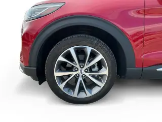 Ford Explorer 2025 AWD Platinum (SUV de 4 puertas)