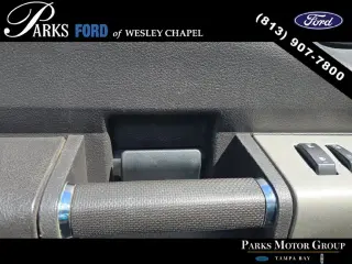 Ford F-250 Super Duty 2013 4x4 Lariat 4 puertas Cabina Crew Cab de 6.8 pies con caja corta