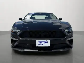 2022 Ford Mustang