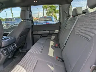 Ford F-150 2023 4x2 XL 4puertas SuperCrew 5.5 pies SB