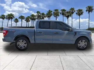 Ford F-150 2023 4x2 XL 4puertas SuperCrew 5.5 pies SB