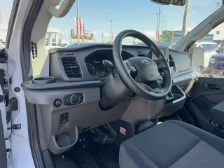 Ford Transit 2025 250 3 puertas SWB Furgoneta de carga de techo bajo