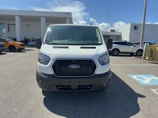 Ford Transit 2025 250 3 puertas SWB Furgoneta de carga de techo bajo