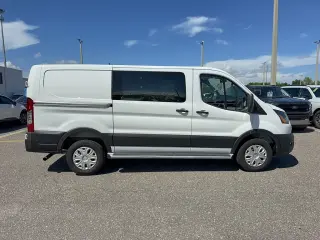 Ford Transit 2025 250 3 puertas SWB Furgoneta de carga de techo bajo
